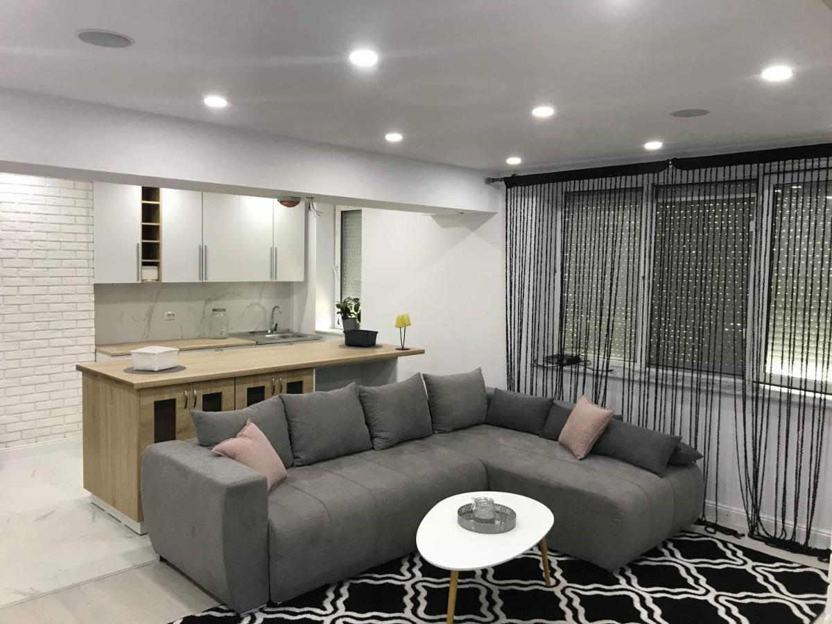 Apart Eric Apartment Calafat Exterior photo